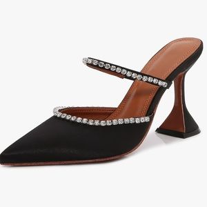 Vertundy mule heel with rhinestone detail size 7